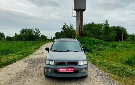 Mitsubishi Space Wagon III, 1998 год, 400 000 рублей, 12 фотография