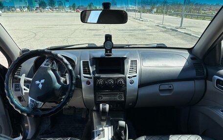 Mitsubishi Pajero Sport II рестайлинг, 2011 год, 1 300 000 рублей, 3 фотография
