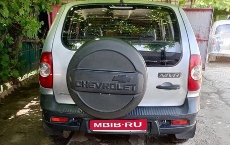 Chevrolet Niva I рестайлинг, 2012 год, 620 000 рублей, 16 фотография