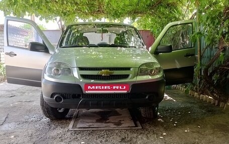 Chevrolet Niva I рестайлинг, 2012 год, 620 000 рублей, 17 фотография
