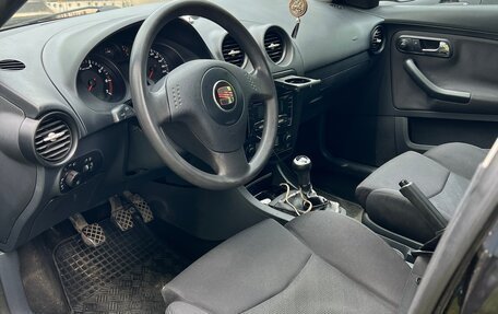 SEAT Ibiza III рестайлинг, 2002 год, 450 000 рублей, 7 фотография