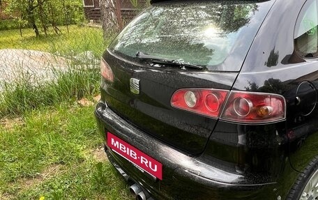 SEAT Ibiza III рестайлинг, 2002 год, 450 000 рублей, 3 фотография