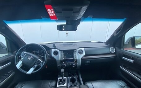 Toyota Tundra II, 2019 год, 6 400 000 рублей, 4 фотография