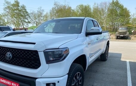 Toyota Tundra II, 2019 год, 6 400 000 рублей, 3 фотография