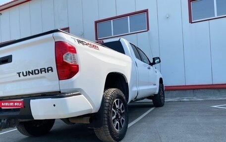 Toyota Tundra II, 2019 год, 6 400 000 рублей, 6 фотография