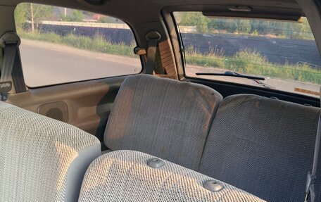 Toyota Estima III рестайлинг -2, 1995 год, 690 000 рублей, 10 фотография