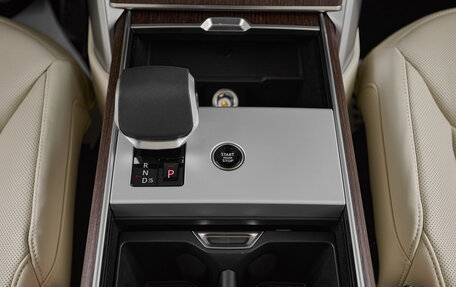 Land Rover Range Rover IV рестайлинг, 2025 год, 29 800 000 рублей, 21 фотография