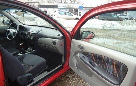 Nissan Almera, 2001 год, 279 000 рублей, 19 фотография