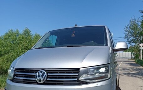 Volkswagen Caravelle T6 рестайлинг, 2018 год, 3 800 000 рублей, 1 фотография