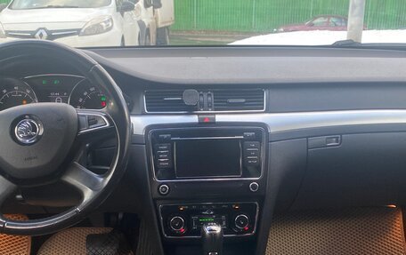 Skoda Superb III рестайлинг, 2013 год, 1 100 000 рублей, 4 фотография