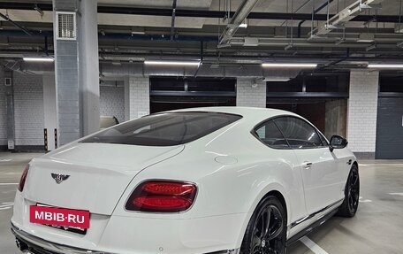 Bentley Continental GT II рестайлинг, 2015 год, 7 800 000 рублей, 13 фотография