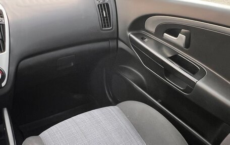 KIA cee'd I рестайлинг, 2011 год, 950 000 рублей, 10 фотография