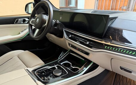 BMW X7, 2023 год, 13 200 000 рублей, 3 фотография