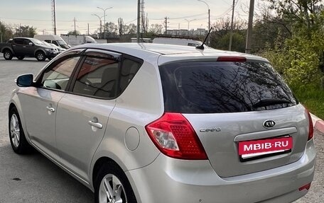 KIA cee'd I рестайлинг, 2011 год, 950 000 рублей, 5 фотография