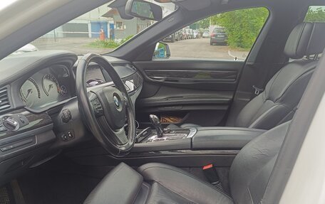 BMW 7 серия, 2011 год, 1 850 000 рублей, 7 фотография