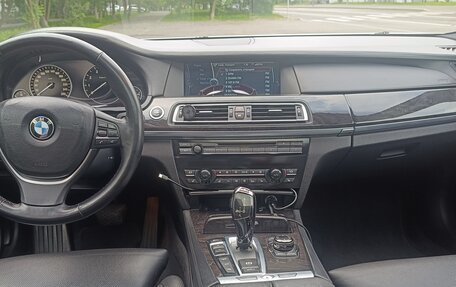 BMW 7 серия, 2011 год, 1 850 000 рублей, 13 фотография