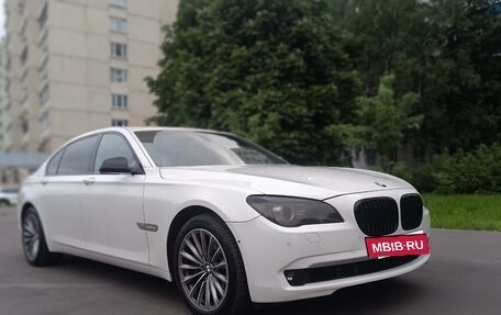 BMW 7 серия, 2011 год, 1 850 000 рублей, 23 фотография