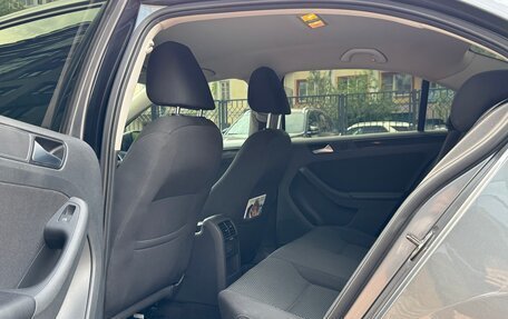 Volkswagen Jetta VI, 2013 год, 1 200 000 рублей, 14 фотография