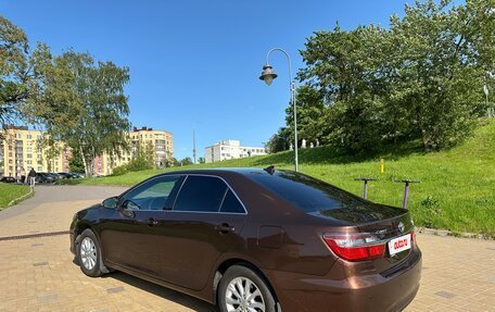Toyota Camry, 2017 год, 2 020 000 рублей, 8 фотография