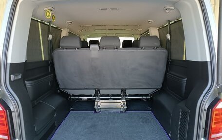 Volkswagen Caravelle T6 рестайлинг, 2018 год, 3 800 000 рублей, 23 фотография