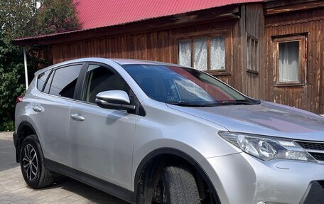 Toyota RAV4, 2013 год, 1 750 000 рублей, 7 фотография