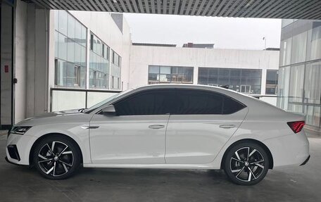 Skoda Octavia IV, 2022 год, 2 220 000 рублей, 3 фотография