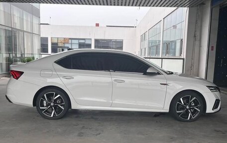 Skoda Octavia IV, 2022 год, 2 220 000 рублей, 8 фотография