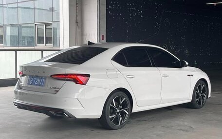 Skoda Octavia IV, 2022 год, 2 220 000 рублей, 6 фотография