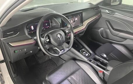 Skoda Octavia IV, 2022 год, 2 220 000 рублей, 14 фотография