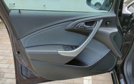 Opel Astra J, 2013 год, 790 000 рублей, 18 фотография