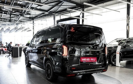 Mercedes-Benz V-Класс, 2024 год, 16 400 000 рублей, 4 фотография
