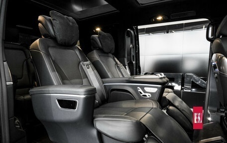 Mercedes-Benz V-Класс, 2024 год, 16 400 000 рублей, 9 фотография