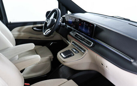 Mercedes-Benz V-Класс, 2024 год, 17 300 000 рублей, 9 фотография