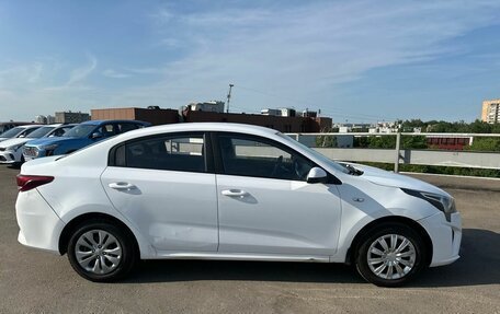 KIA Rio IV, 2021 год, 1 099 000 рублей, 5 фотография