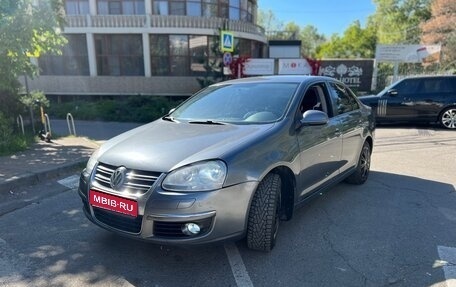 Volkswagen Jetta VI, 2009 год, 560 000 рублей, 1 фотография