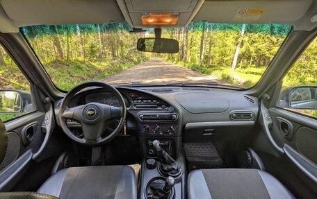 Chevrolet Niva I рестайлинг, 2012 год, 490 000 рублей, 6 фотография