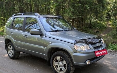 Chevrolet Niva I рестайлинг, 2012 год, 490 000 рублей, 2 фотография