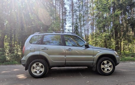 Chevrolet Niva I рестайлинг, 2012 год, 490 000 рублей, 22 фотография