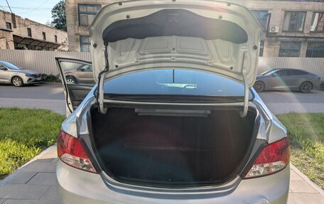 Hyundai Solaris II рестайлинг, 2013 год, 670 000 рублей, 6 фотография