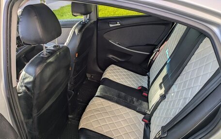 Hyundai Solaris II рестайлинг, 2013 год, 670 000 рублей, 10 фотография