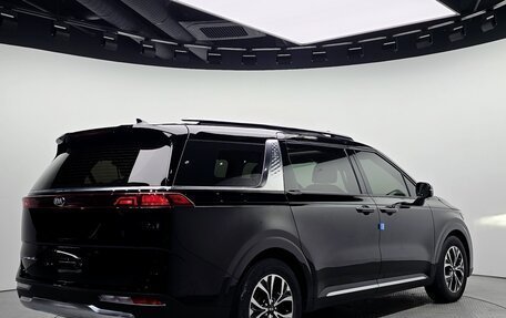 KIA Carnival, 2021 год, 2 650 000 рублей, 3 фотография