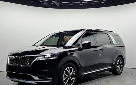 KIA Carnival, 2021 год, 2 650 000 рублей, 2 фотография