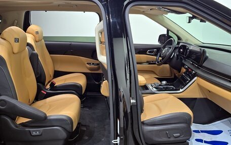 KIA Carnival, 2021 год, 2 650 000 рублей, 9 фотография