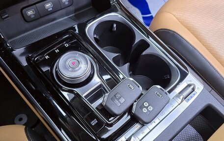 KIA Carnival, 2021 год, 2 650 000 рублей, 13 фотография