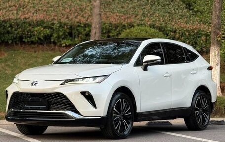 Toyota Venza, 2022 год, 2 880 446 рублей, 3 фотография
