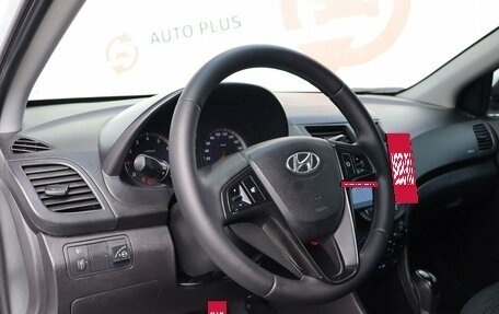 Hyundai Solaris II рестайлинг, 2015 год, 950 000 рублей, 7 фотография