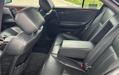 Mercedes-Benz E-Класс, 1999 год, 650 000 рублей, 9 фотография