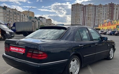 Mercedes-Benz E-Класс, 1999 год, 650 000 рублей, 5 фотография