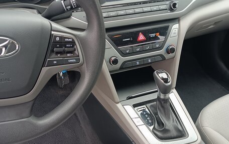 Hyundai Elantra VI рестайлинг, 2017 год, 1 520 000 рублей, 3 фотография