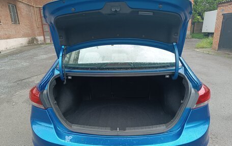 Hyundai Elantra VI рестайлинг, 2017 год, 1 520 000 рублей, 8 фотография